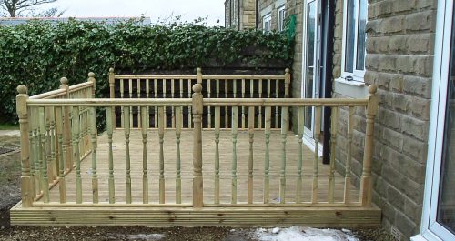 Decking kit uk 3 SIDED BALUSTRADE